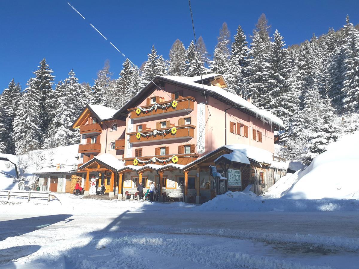 Hotel La Roccia Passo del Tonale Exteriör bild